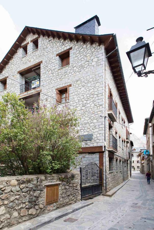 Apartamento En Benasque Casa Sinantonio - Inmocyma Zewnętrze zdjęcie